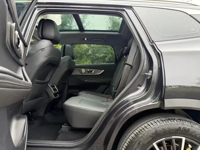Chery Tiggo 8 PLUS — Фото автомобиля 14