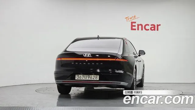 Hyundai Grandeur GN7 — Фото автомобиля 4