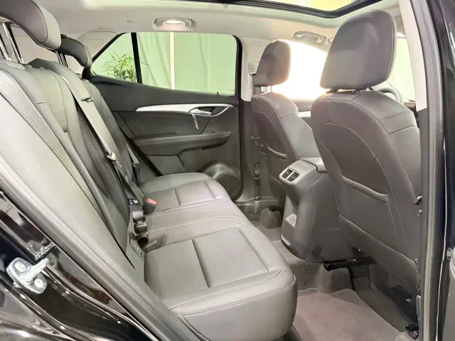 Buick Envision S — Фото автомобиля 7