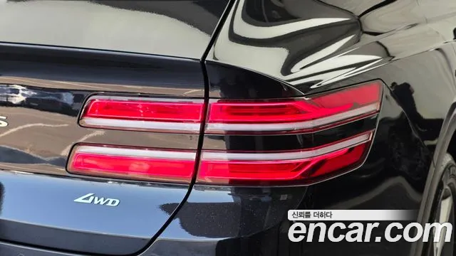 Genesis GV80 — Фото автомобиля 8