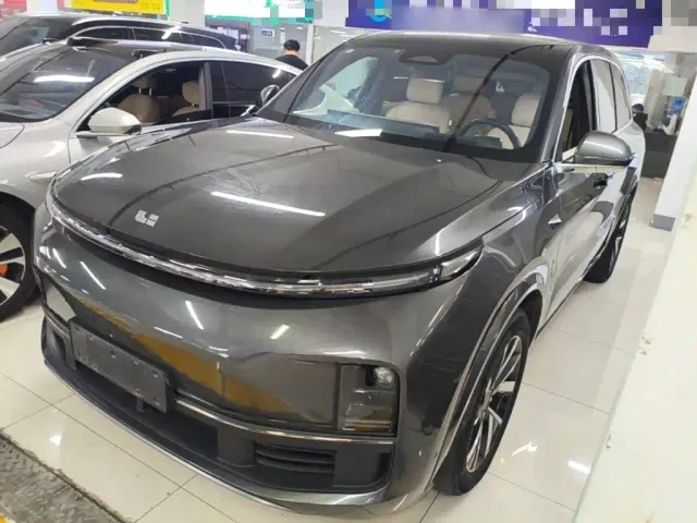 Фотография автомобиля — Li Auto L8