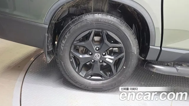 KG_Mobility_Ssangyong Rexton Новый Rexton Sport Дизель 2.2 4WD — Фото автомобиля 2