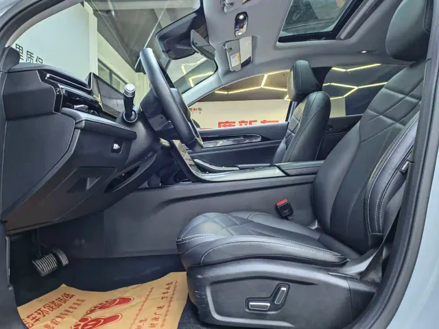 Geely Galaxy L6 — Фото автомобиля 14