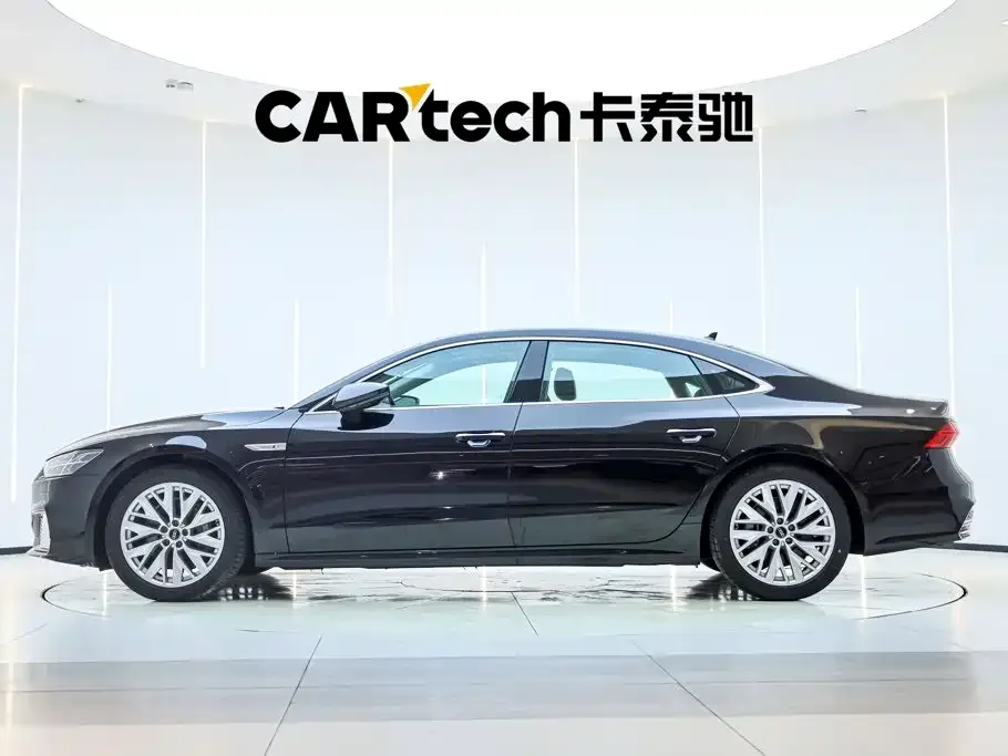 Audi Audi A7L 2024 45TFSI S-line Dream Edition Crystal Package — Фото автомобиля 7