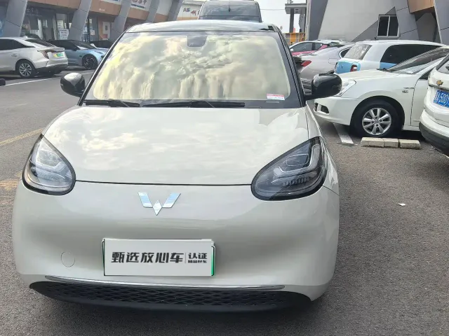 Wuling Bingo — Фото автомобиля 2