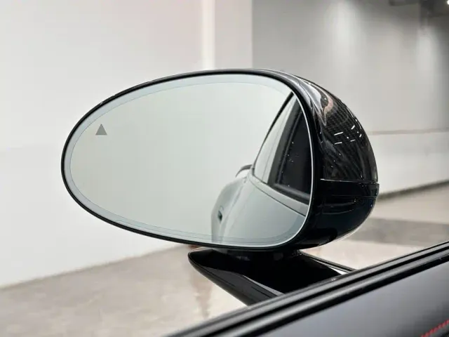 Xiaomi SU7 Ultra — Фото автомобиля 26