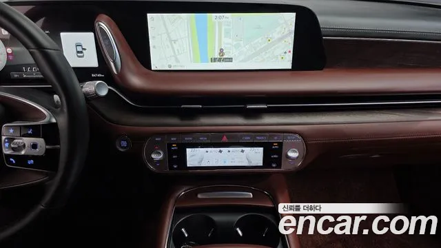 Genesis G90 Бензин 3.5 турбо AWD — Фото автомобиля 26