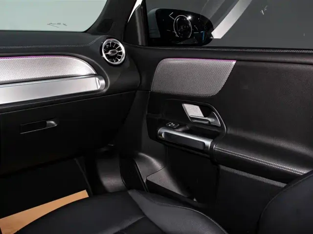 Mercedes-Benz GLB-Class — Фото автомобиля 25