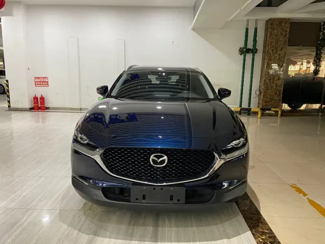 Mazda CX-30 — Фото автомобиля 2