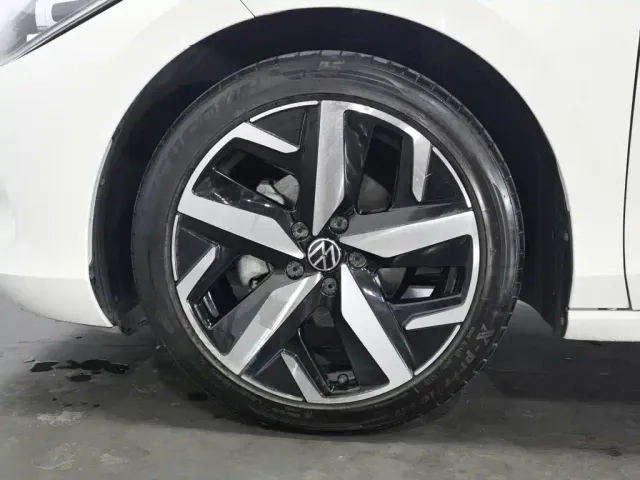 Volkswagen Lamando — Фото автомобиля 17