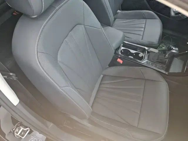 Volkswagen Passat — Фото автомобиля 24