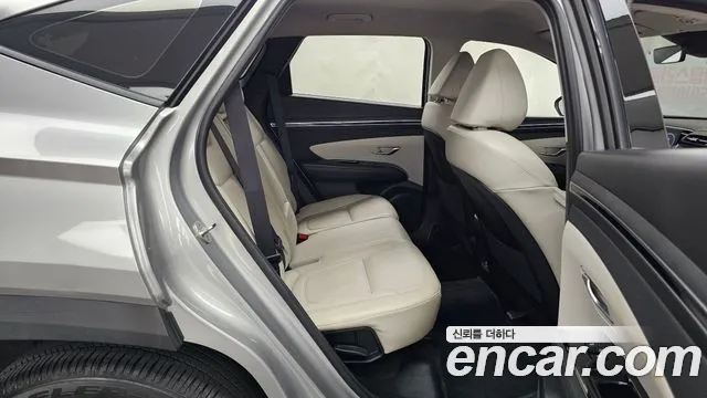 Hyundai Tucson Tucson (NX4) Дизель 2.0 4WD — Фото автомобиля 3