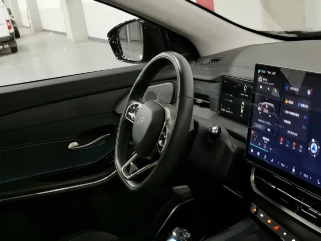 Jetour Shanhai L9 — Фото автомобиля 22