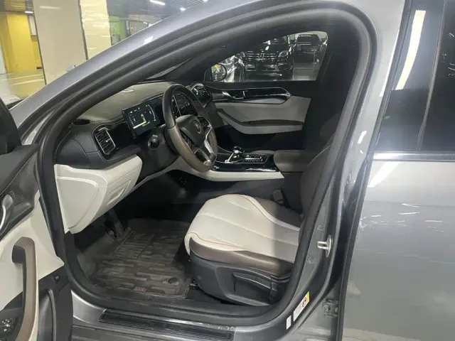 BYD Qin PLUS — Фото автомобиля 7