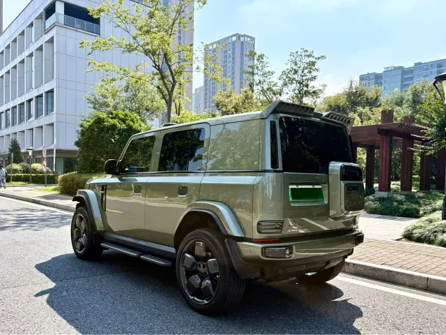 iCAR V23 — Фото автомобиля 7