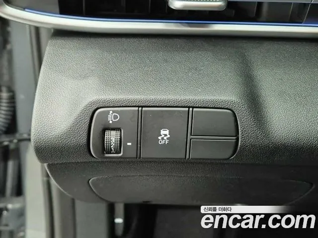 Hyundai Avante — Фото автомобиля 17
