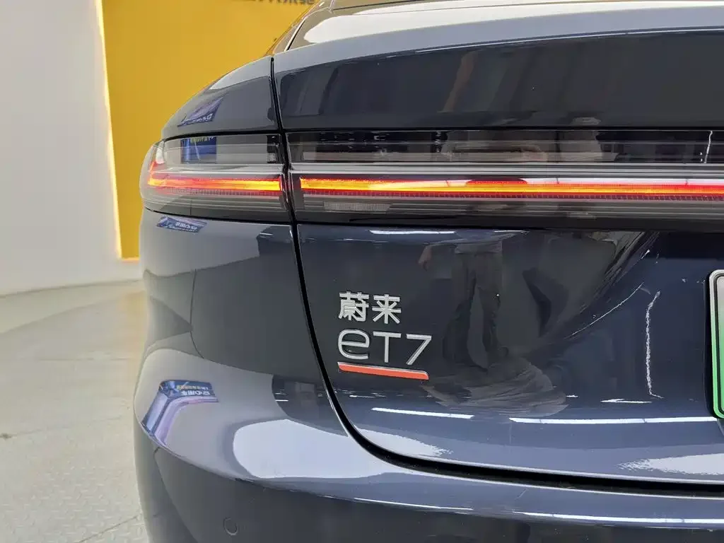 NIO NIO ET7 2022 100kWh Launch Edition — Фото автомобиля 9
