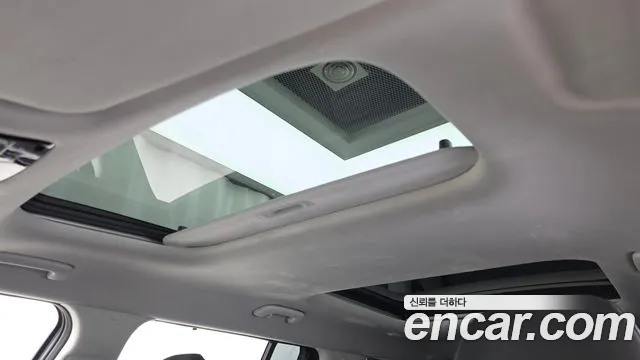 Hyundai Santafe Santa Fe (MX5) Бензин 2.5T 4WD — Фото автомобиля 18