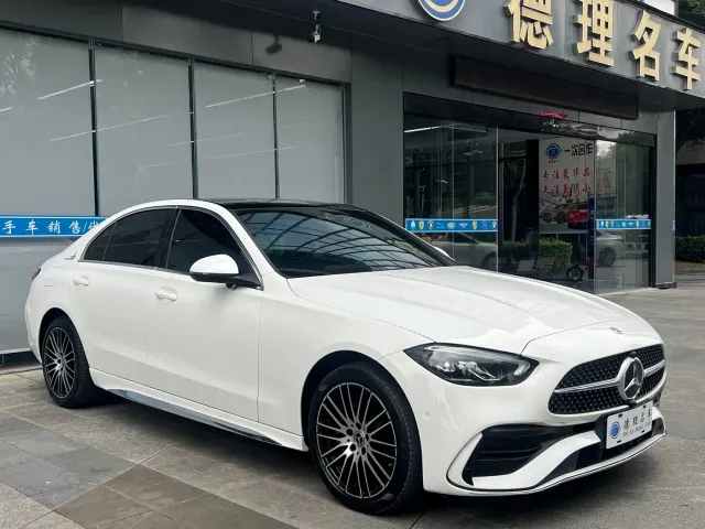 Mercedes-Benz C-Class — Фото автомобиля 4