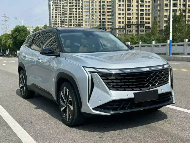 Geely Boyue L — Фото автомобиля 3