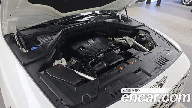 Genesis GV80 — Фото автомобиля 9