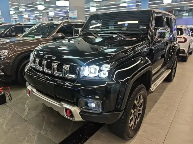 Фотография автомобиля — BAIC BJ40