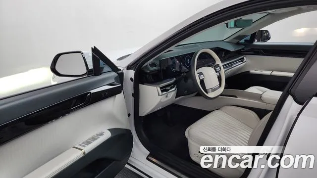 Hyundai Grandeur — Фото автомобиля 10