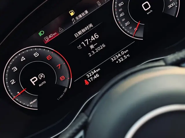 Audi A4L — Фото автомобиля 6