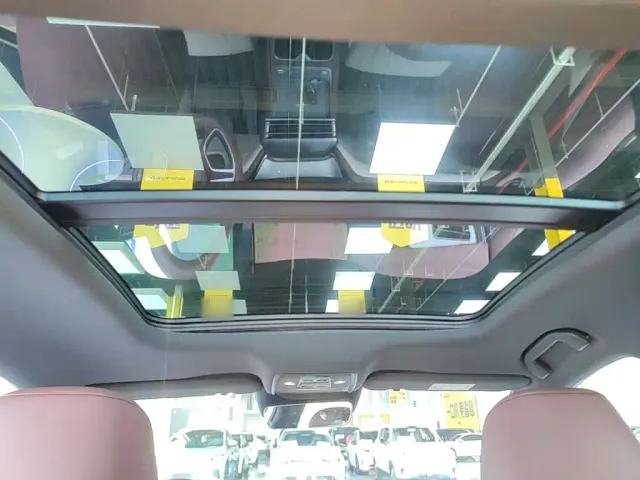 BYD Seal 07 DM-i — Фото автомобиля 17