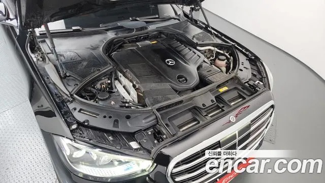 Mercedes-Benz S-Class — Фото автомобиля 5