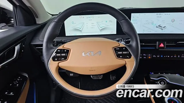 Kia EV6 — Фото автомобиля 13