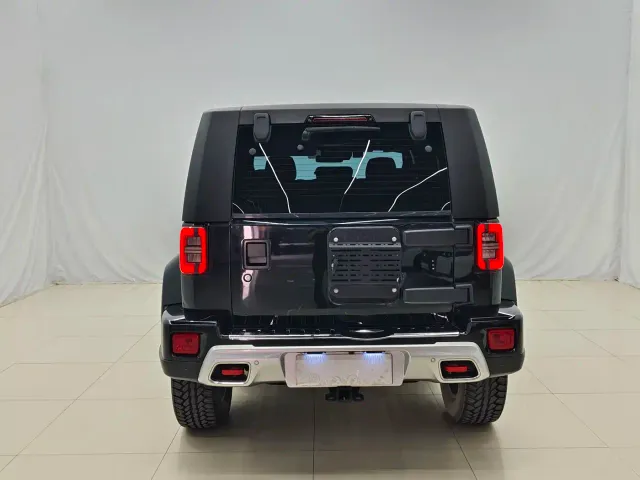 BAIC BJ40 — Фото автомобиля 14