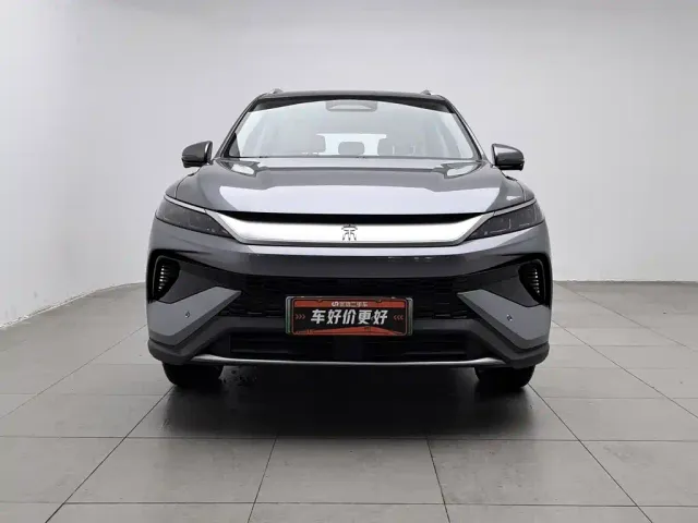BYD Song Pro — Фото автомобиля 3