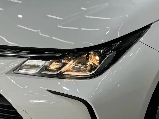 Toyota Corolla — Фото автомобиля 5