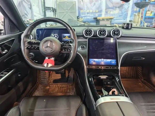 Mercedes-Benz C-Class — Фото автомобиля 7