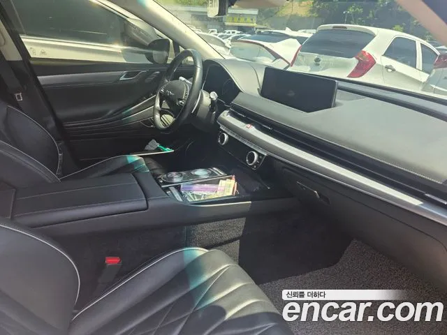 Genesis G80 RG3 — Фото автомобиля 9