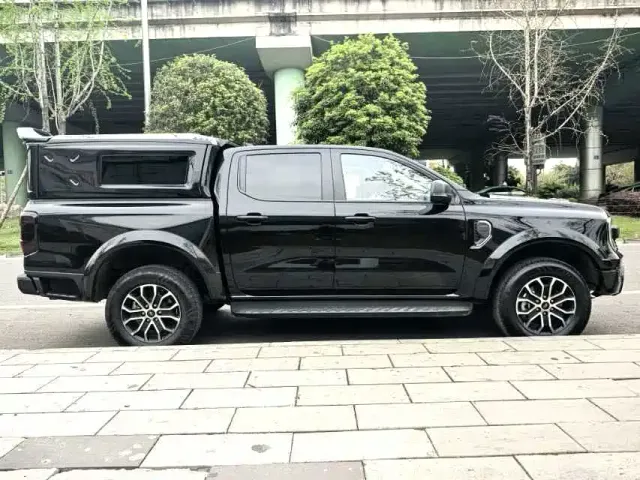 Ford Ranger — Фото автомобиля 3