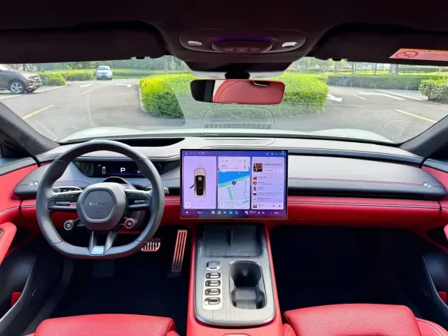 Xiaomi SU7 — Фото автомобиля 7