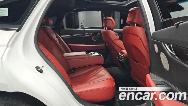 Genesis G80 Бензин 2.5 турбо AWD — Фото автомобиля 4