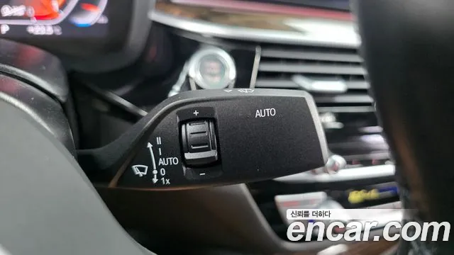 BMW 5-Series — Фото автомобиля 26