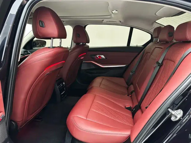 BMW 3 Series — Фото автомобиля 13