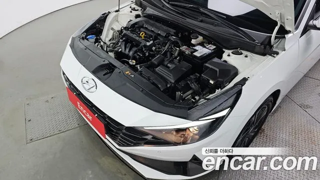 Hyundai Avante CN7 — Фото автомобиля 6