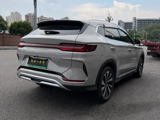 BYD Song PLUS — Фото автомобиля 13