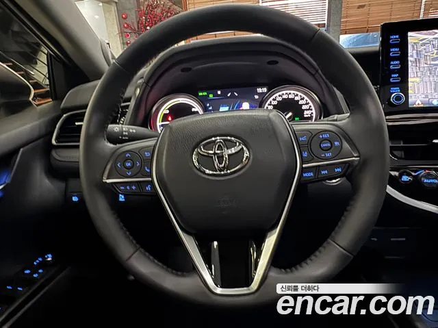 Toyota Camry — Фото автомобиля 12