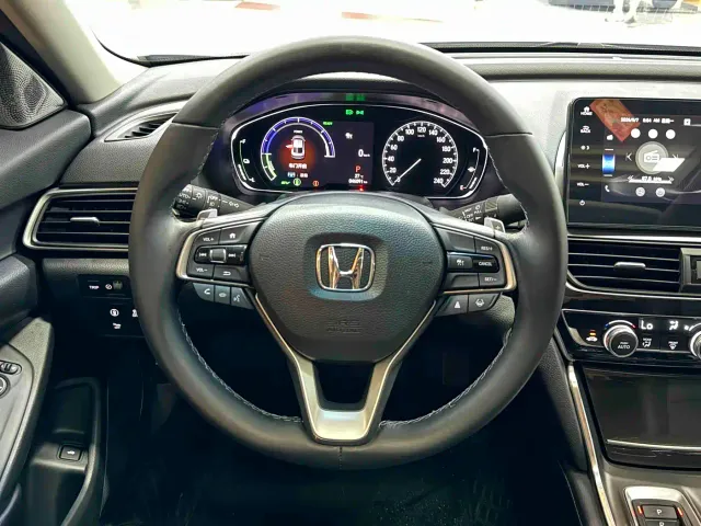 Honda Accord — Фото автомобиля 4