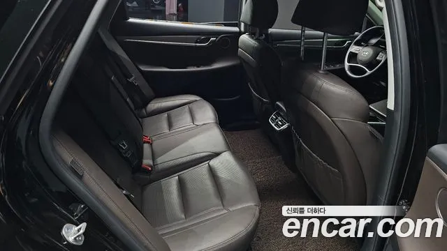 Hyundai Grandeur Grandeur (New) — Фото автомобиля 12