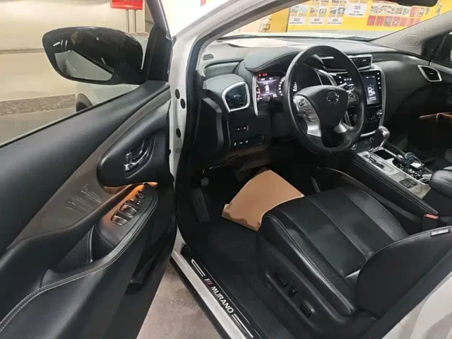 Nissan Murano — Фото автомобиля 15