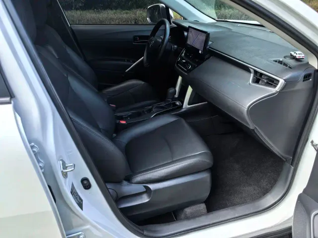 Toyota Corolla Cross — Фото автомобиля 9