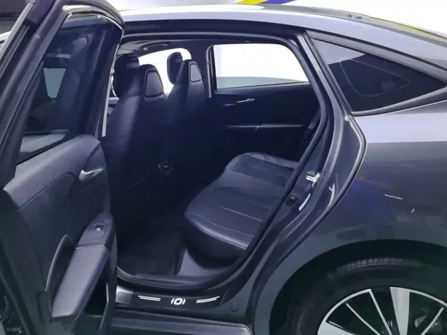 Changan Qiyuan A05 — Фото автомобиля 11