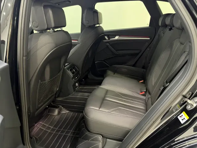 Audi Q5L — Фото автомобиля 18